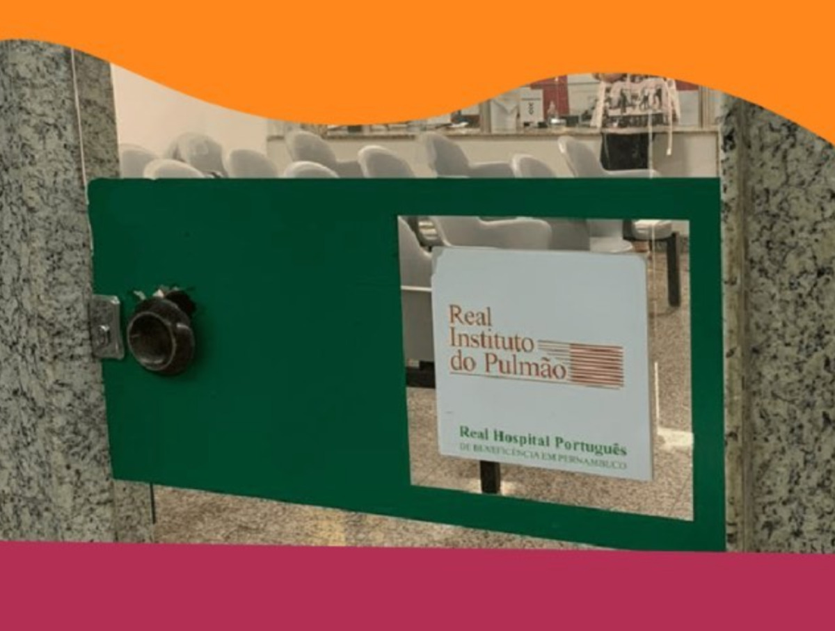 Placa de identificação do Real Instituto do Pulmão na entrada do serviço